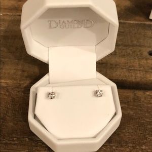 .25 ct diamond stud earrings